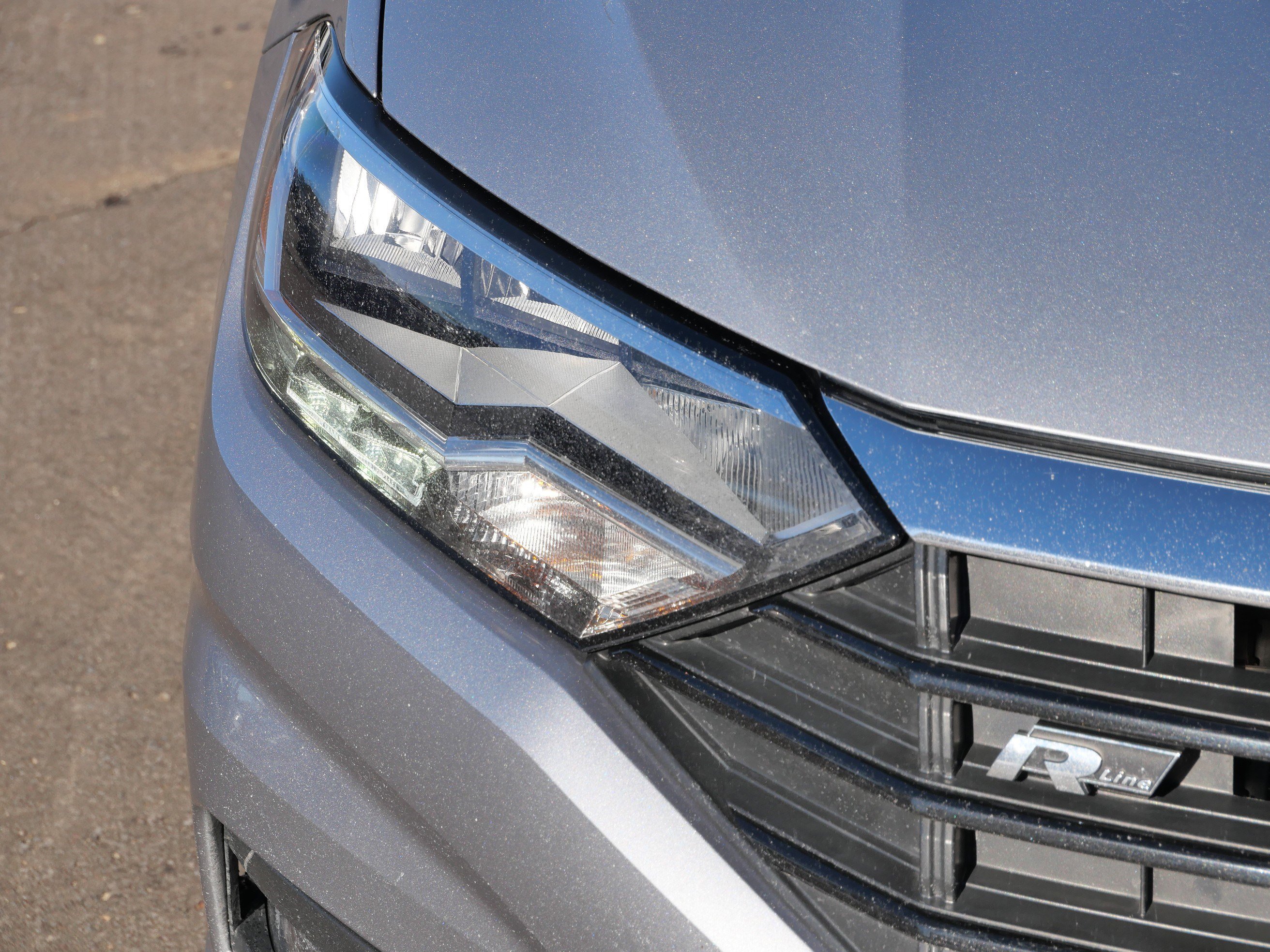 Certified 2021 Volkswagen Jetta R-Line w/ R-Line Cold Weather Package FWD image 16