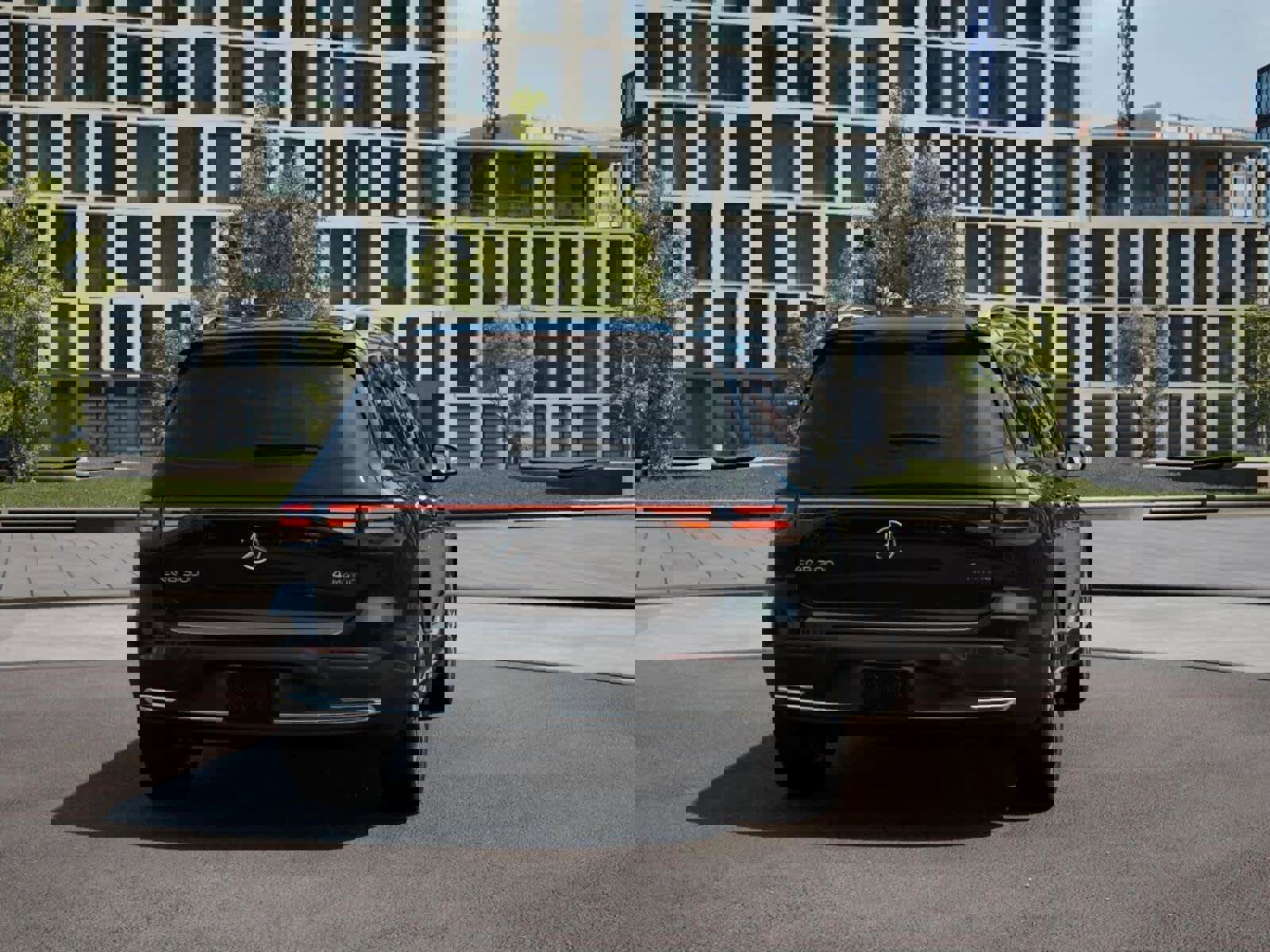 New 2024 Mercedes-Benz EQB 300 4MATIC image 10