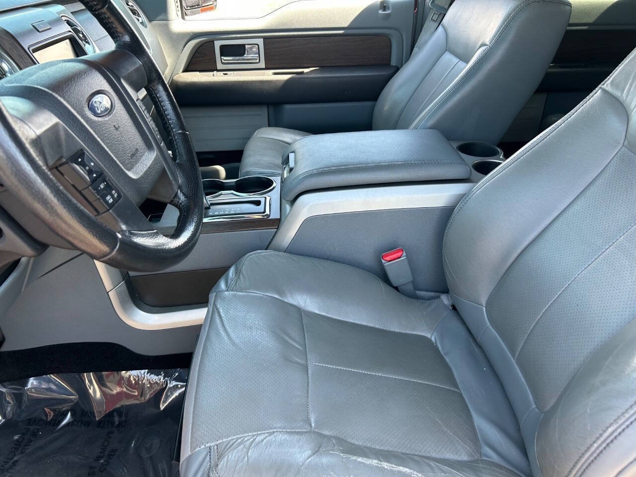 Used 2014 Ford F150 Lariat w/ Equipment Group 502A Luxury RWD image 21
