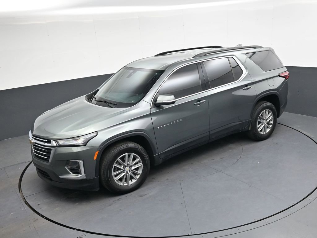 Used 2022 Chevrolet Traverse LT image 17