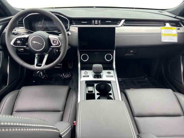 New 2024 Jaguar XF R-Dynamic SE AWD/4WD image 13