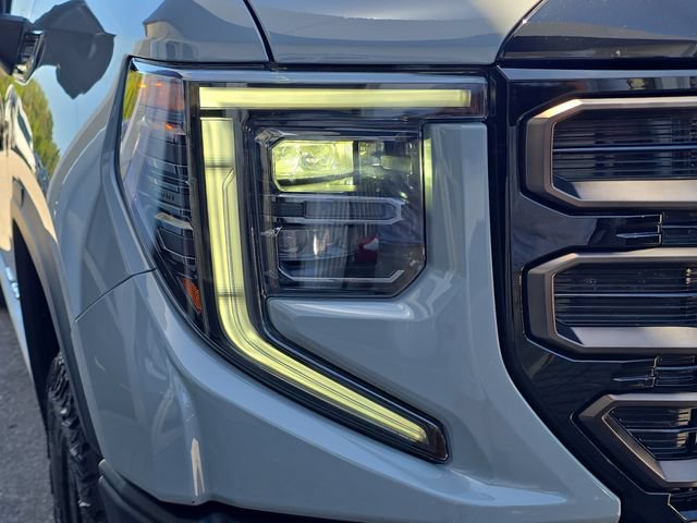 Certified 2024 GMC Sierra 1500 AT4X w/ AT4X AEV Edition AWD/4WD image 10