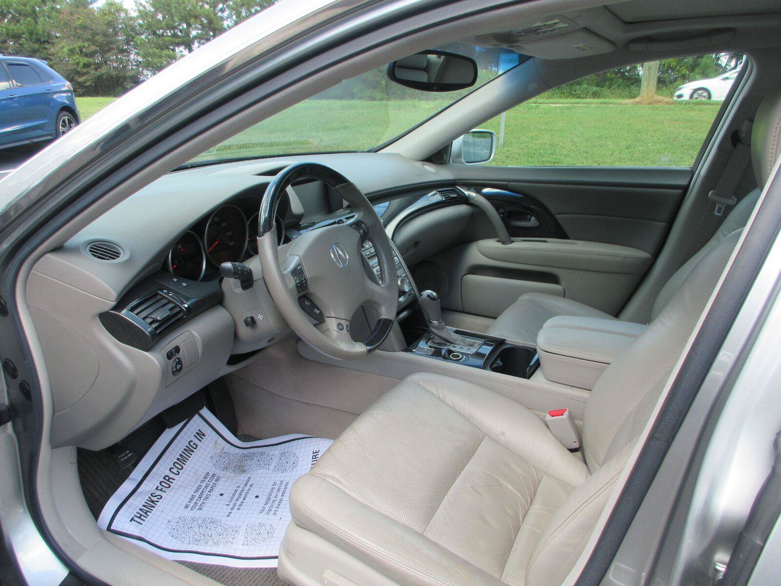 Used 2010 Acura RL AWD/4WD image 10