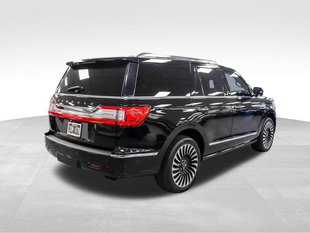 Used 2021 Lincoln Navigator Black Label image 5