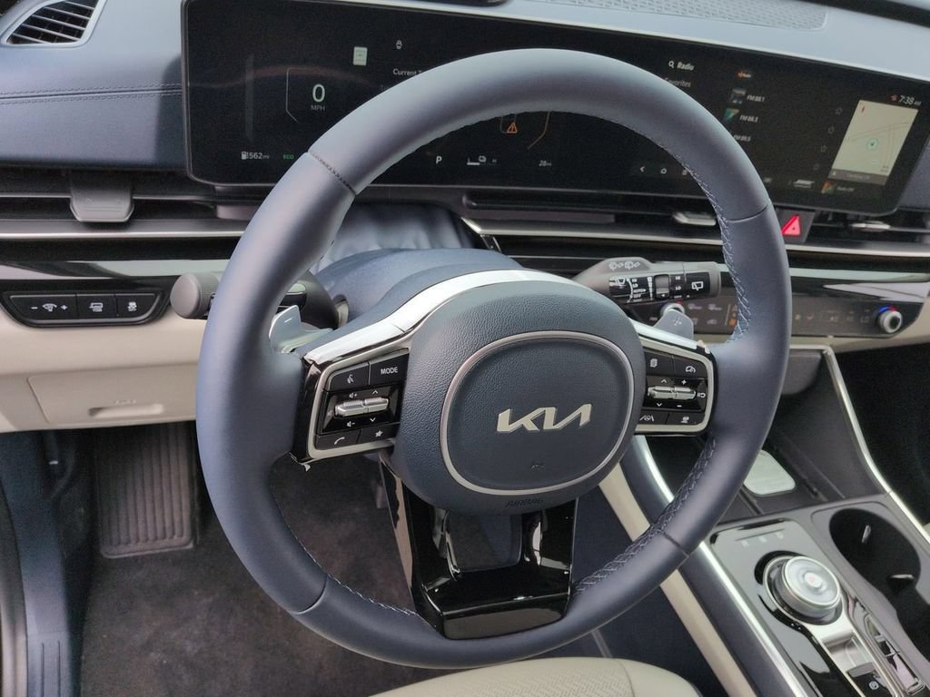 New 2026 Kia Carnival SX Prestige FWD image 11
