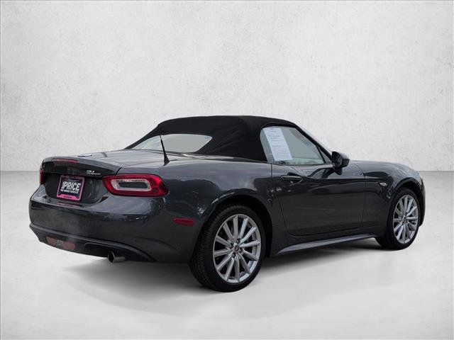 Used 2017 FIAT 124 Spider Lusso image 5