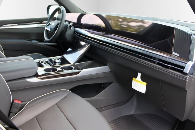 New 2025 Cadillac Escalade Premium Luxury w/ LPO, Floor Liner Package image 16
