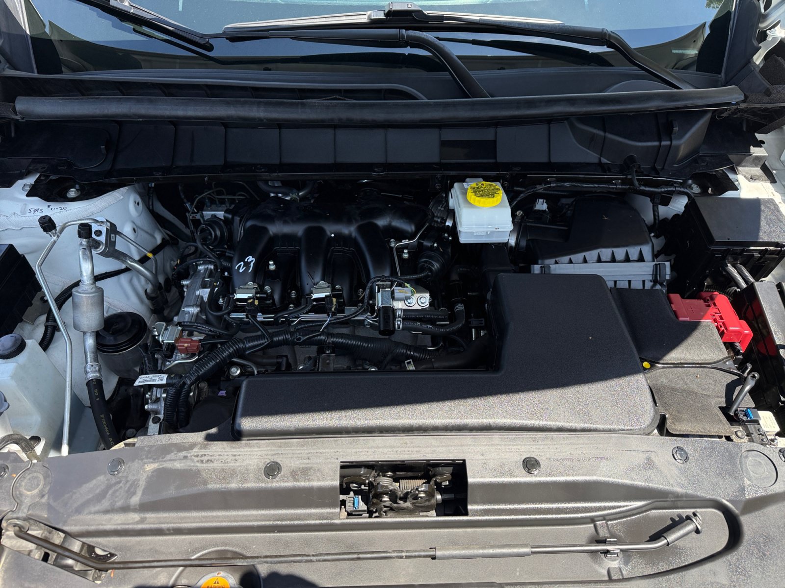 Used 2025 Nissan Pathfinder SV AWD/4WD image 21