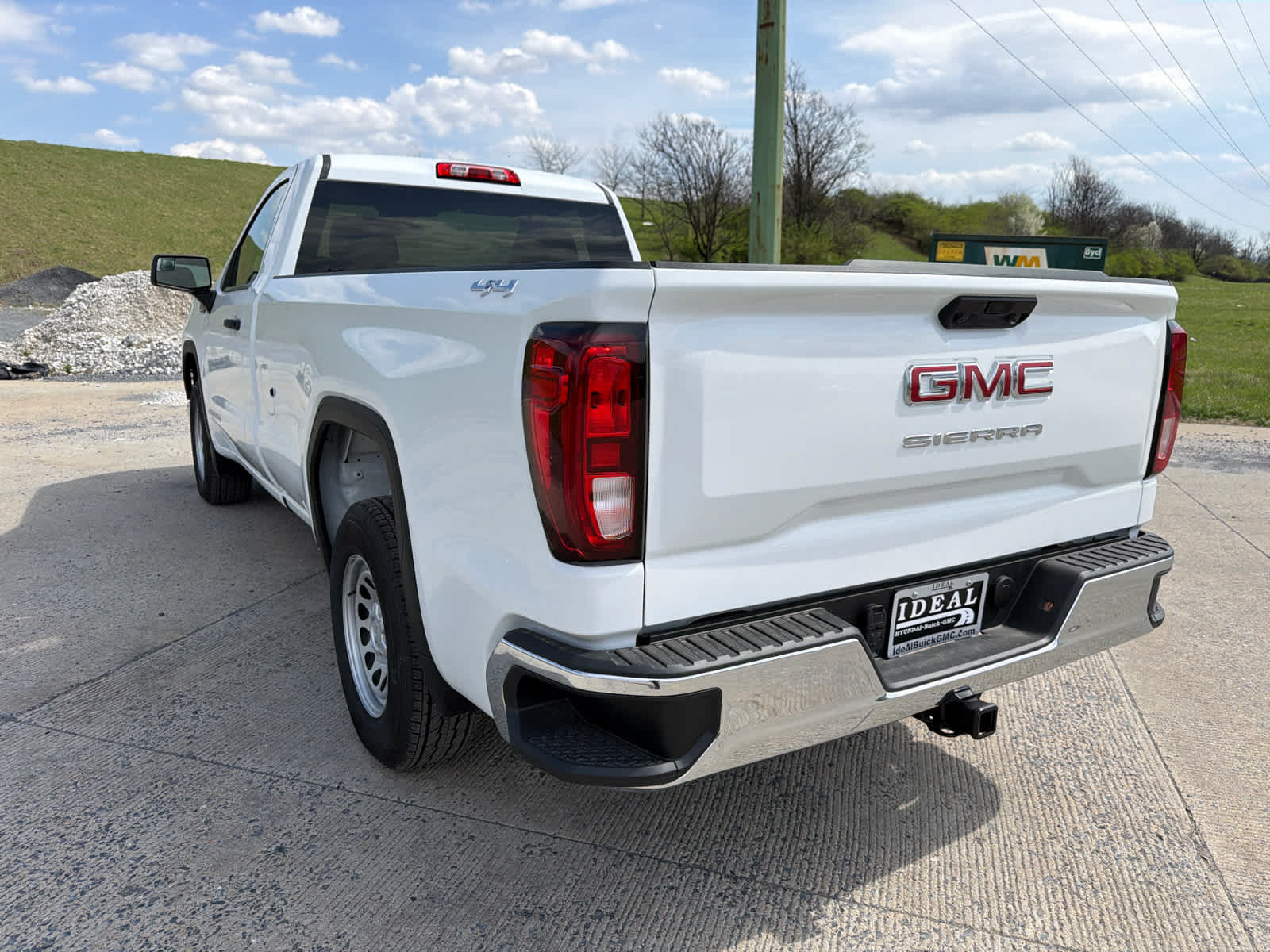 New 2026 GMC Sierra 1500 Pro w/ Pro Value Package AWD/4WD image 4