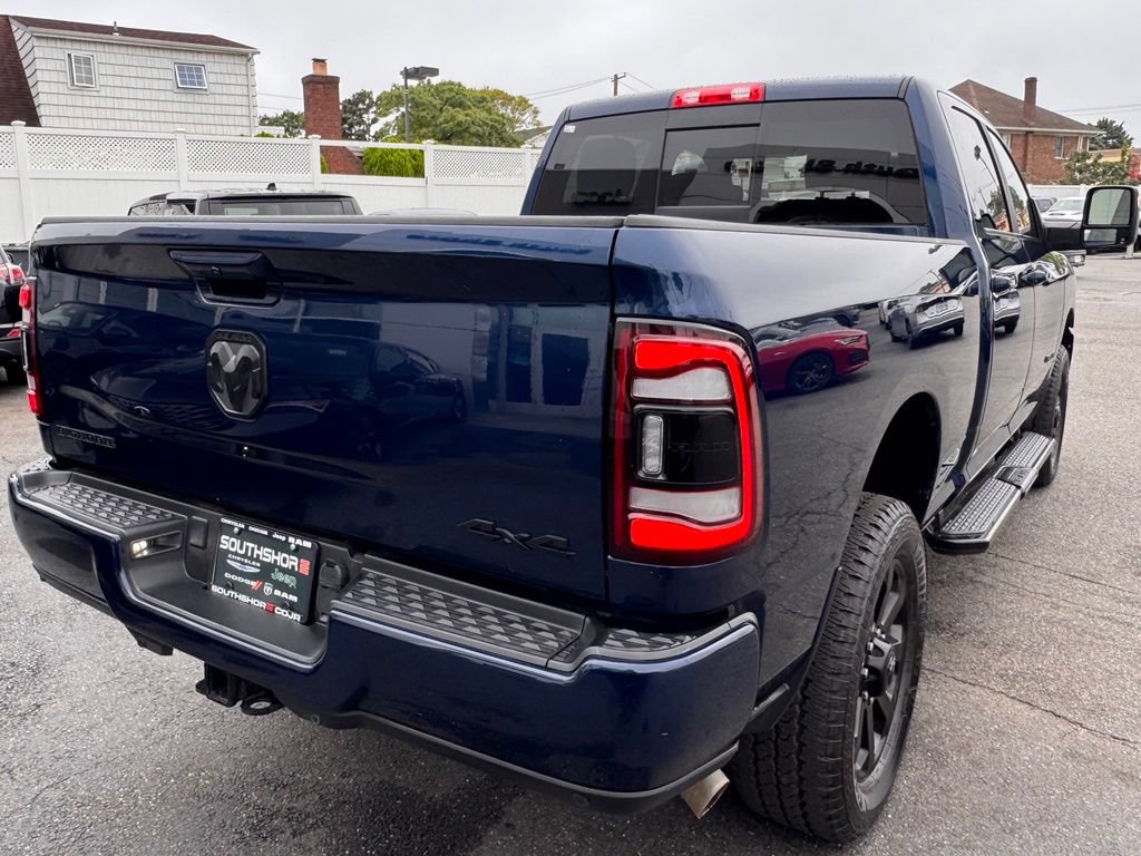 Used 2024 RAM 2500 Big Horn w/ Night Edition AWD/4WD image 8
