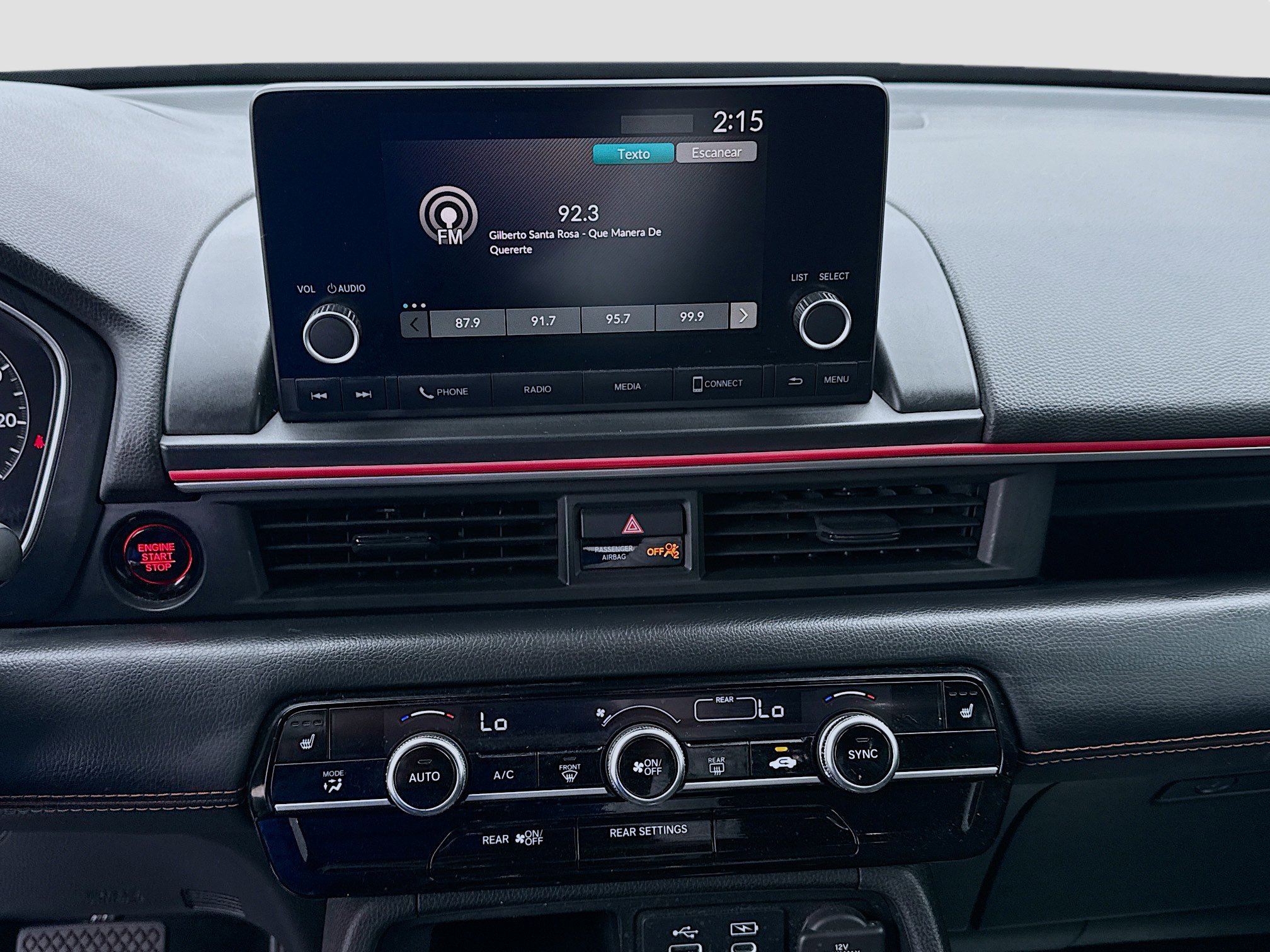 Used 2023 Honda Pilot Sport image 12