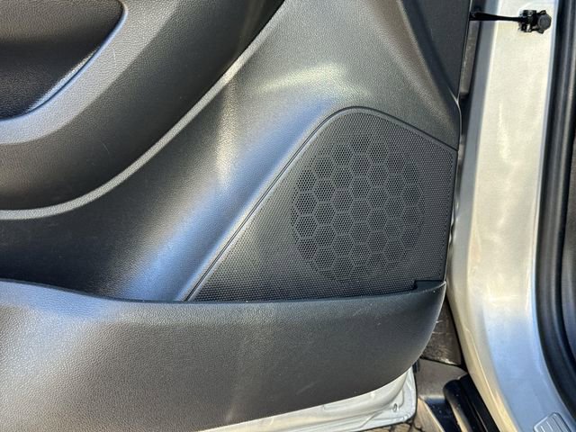 Used 2022 Buick Encore Preferred w/ Safety Package image 21