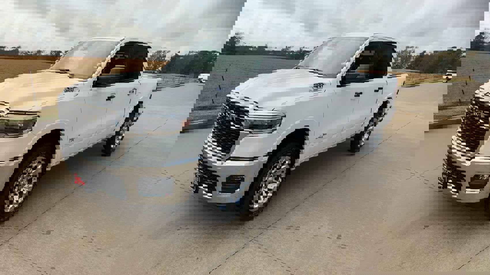 Used 2025 RAM 1500 Lone Star image 5