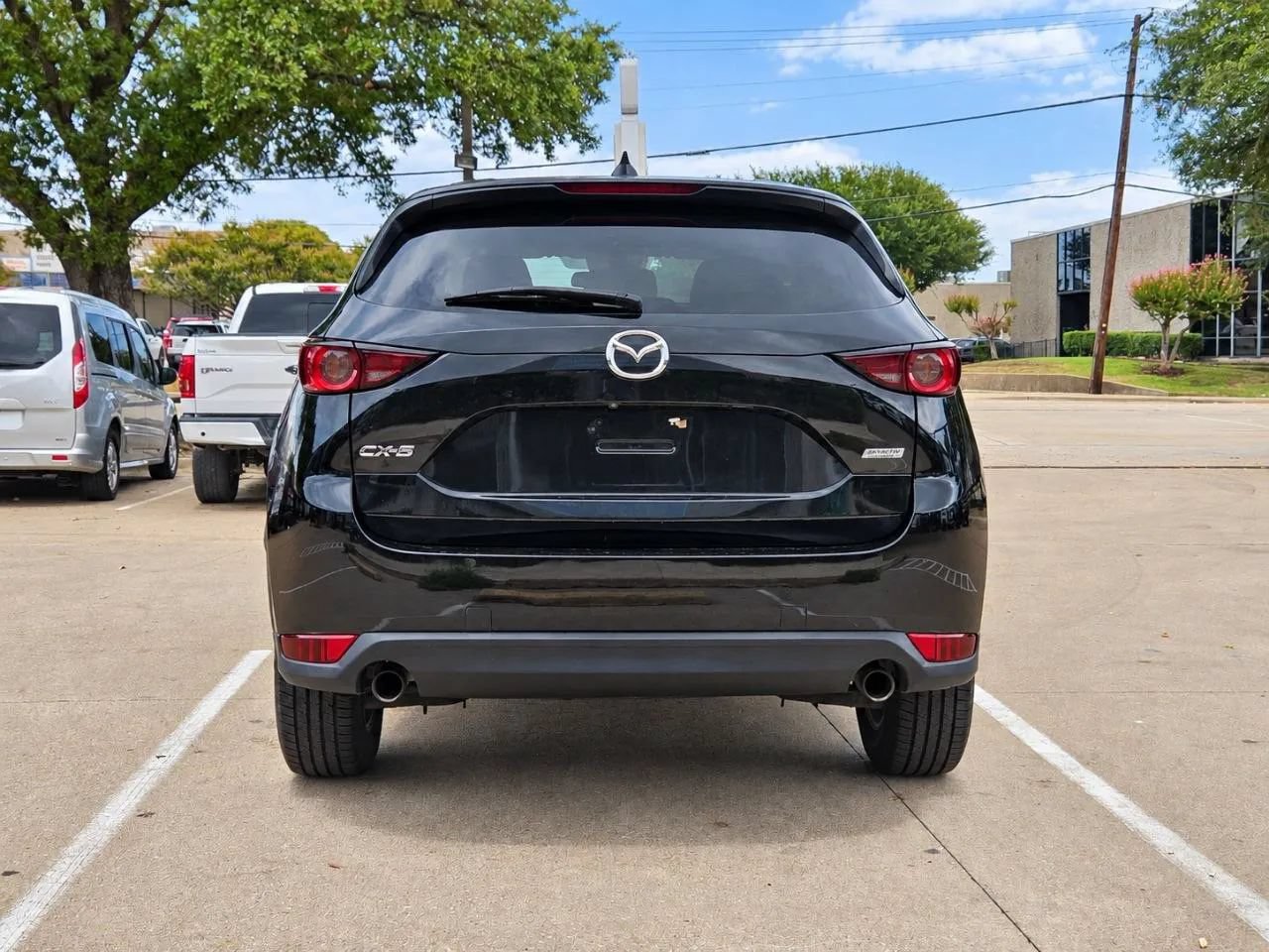 Used 2017 MAZDA CX-5 Touring FWD image 4