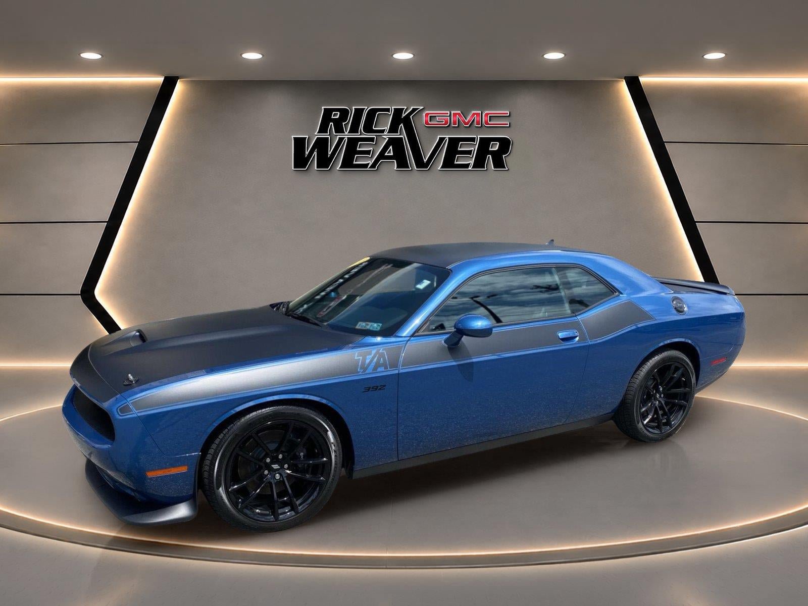 Used 2023 Dodge Challenger R/T Scat Pack w/ T/A Package RWD image 2
