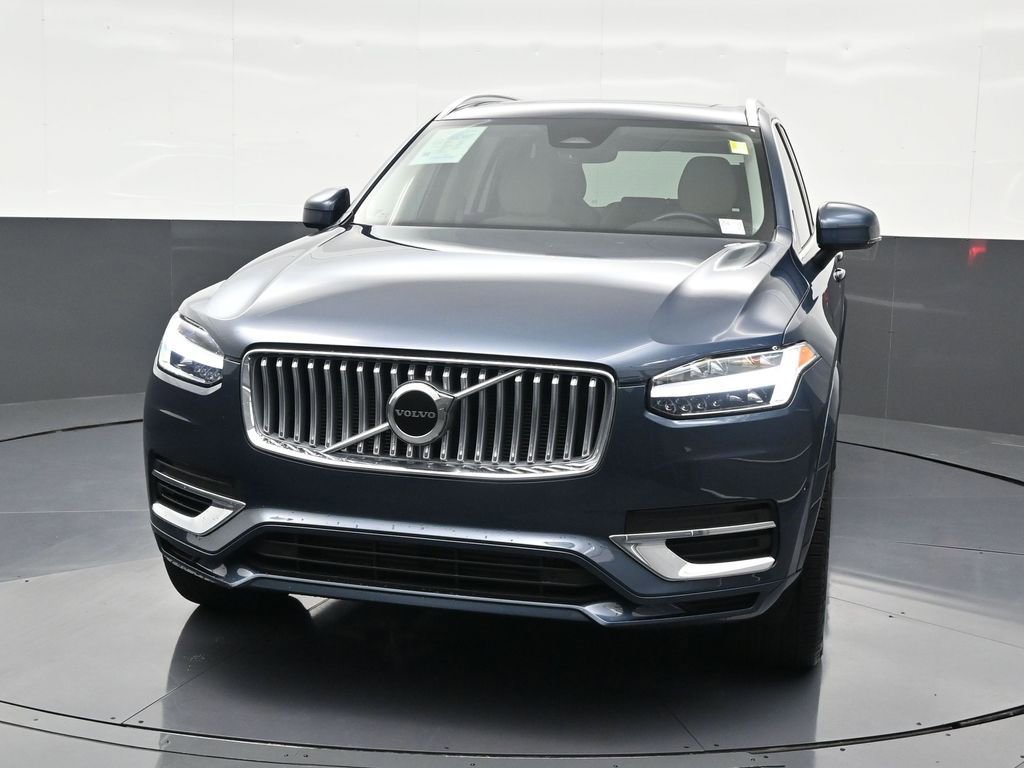 Certified 2025 Volvo XC90 T8 Core w/ Protection Package image 9