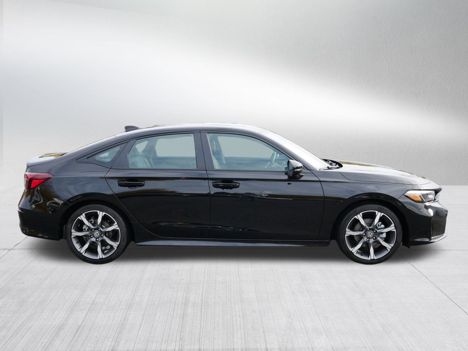 Certified 2025 Honda Civic Sport Touring image 8