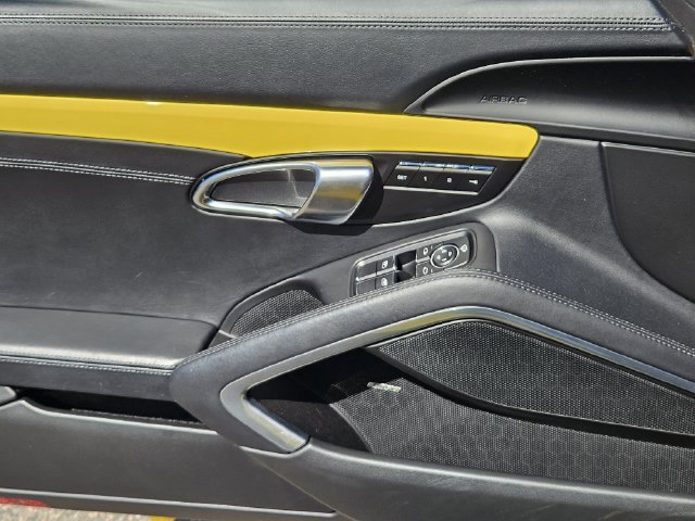 Used 2017 Porsche 718 Cayman S RWD image 10
