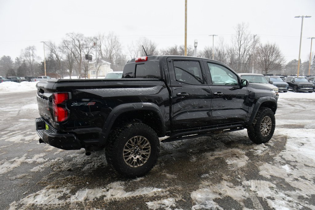 Used 2025 Chevrolet Colorado ZR2 image 7