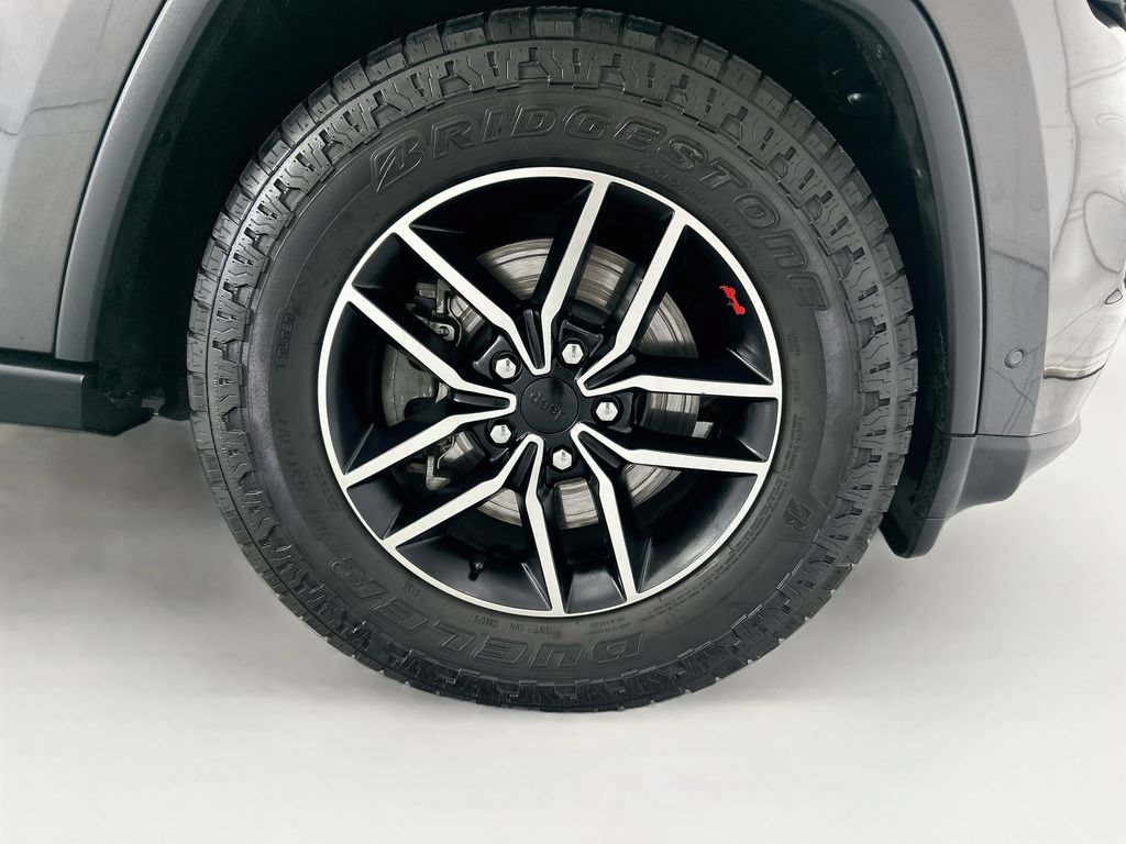 Used 2021 Jeep Grand Cherokee Trailhawk w/ Trailhawk Luxury Group AWD/4WD image 31