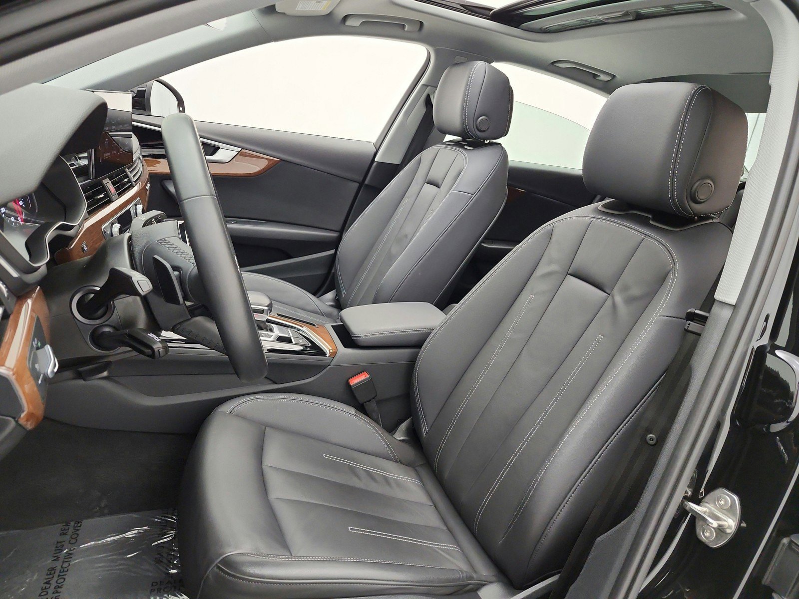 Used 2023 Audi A4 2.0T Premium w/ Convenience Package AWD/4WD image 10