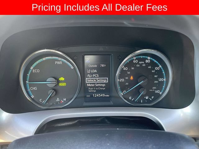 Used 2017 Toyota RAV4 XLE AWD/4WD image 25