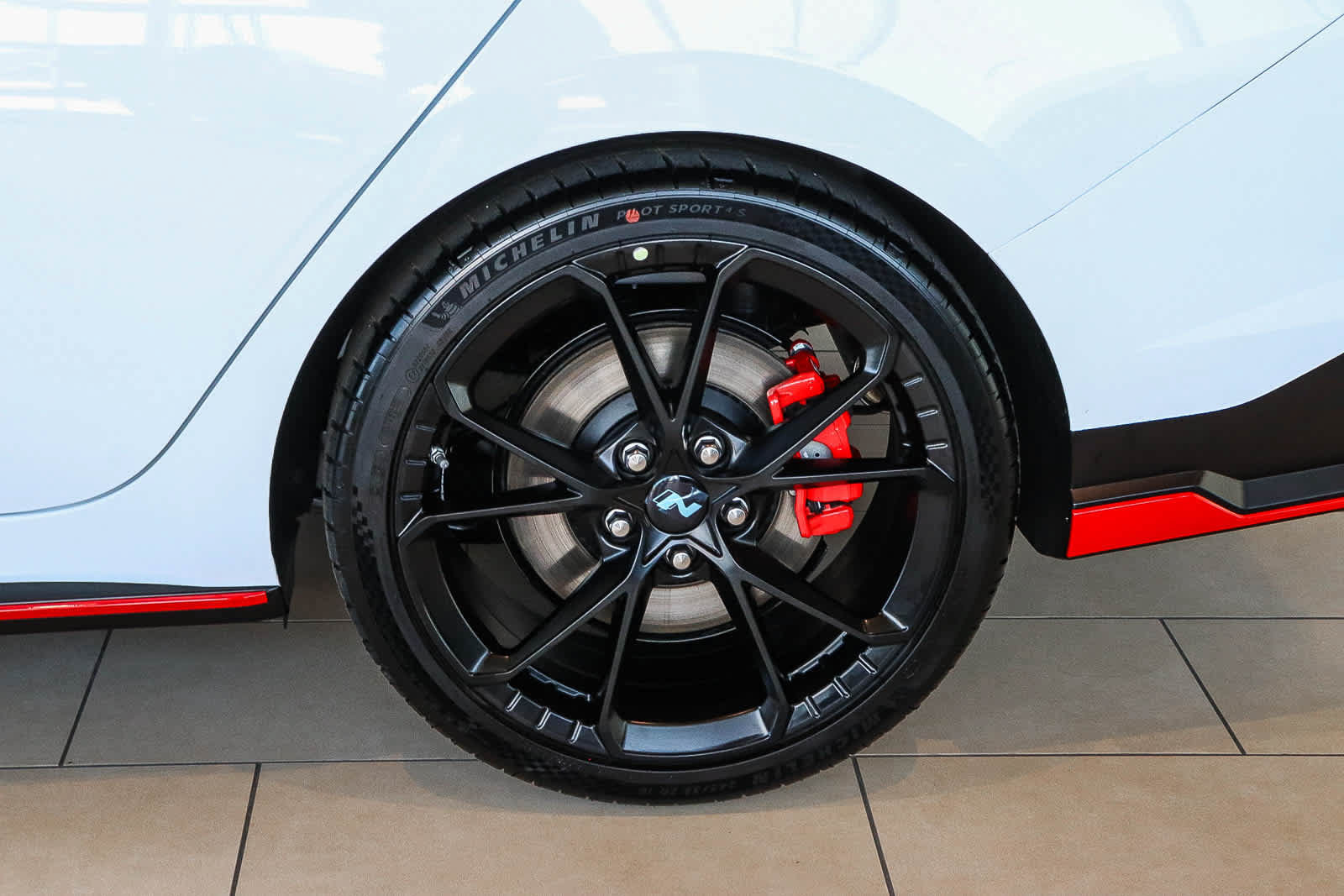 New 2026 Hyundai Elantra N FWD image 17