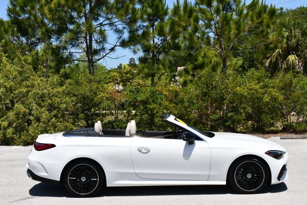 Used 2026 Mercedes-Benz CLE 450 4MATIC Cabriolet image 41