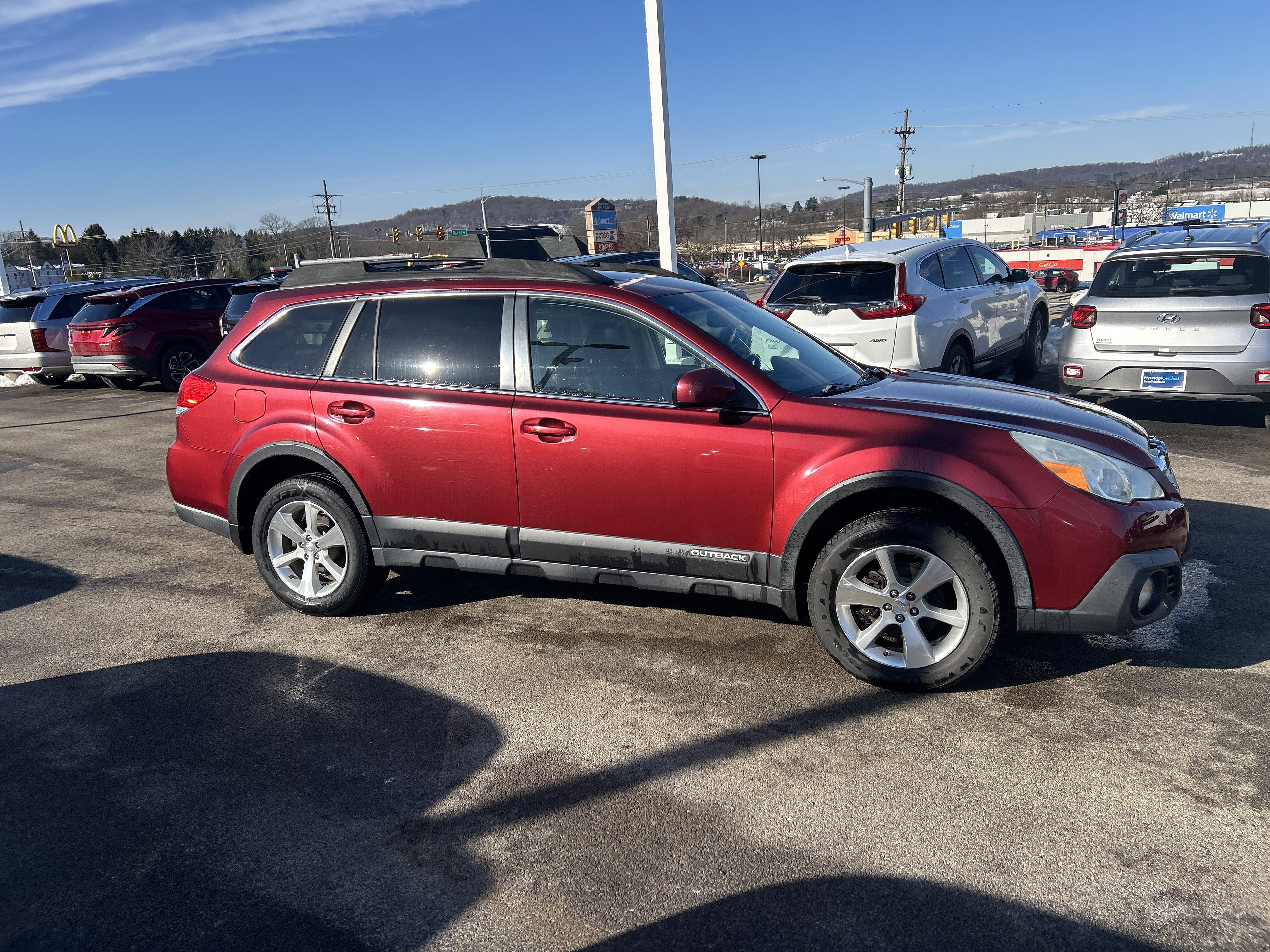 Used 2013 Subaru Outback 2.5i Limited w/ Moonroof Pkg image 3