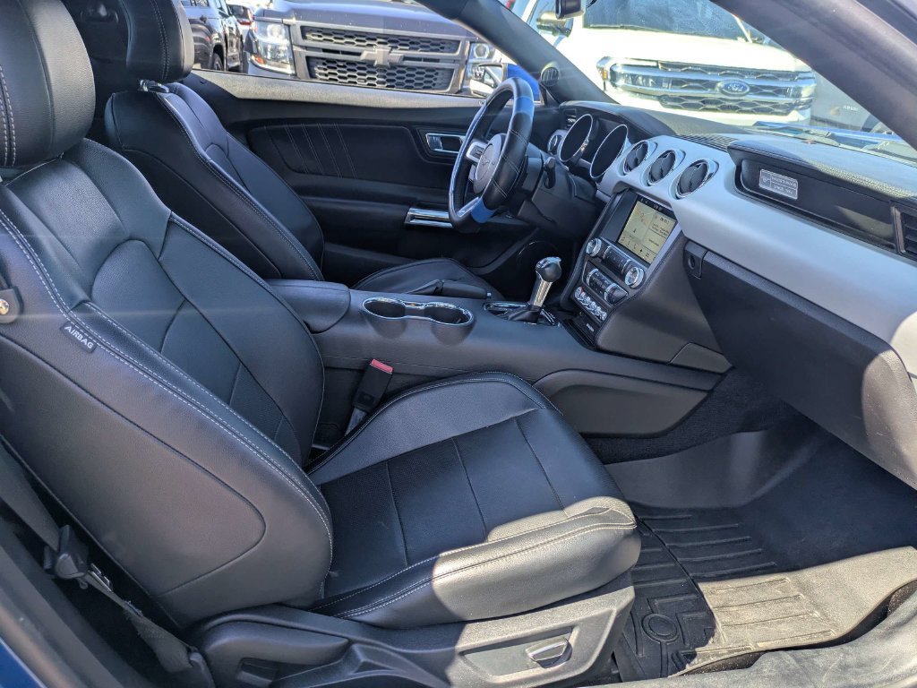 Used 2017 Ford Mustang GT Premium RWD image 14