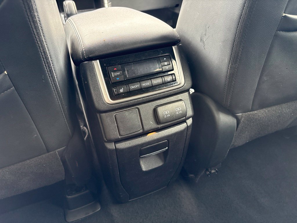 Used 2021 Subaru Ascent Limited w/ Technology Package AWD/4WD image 25