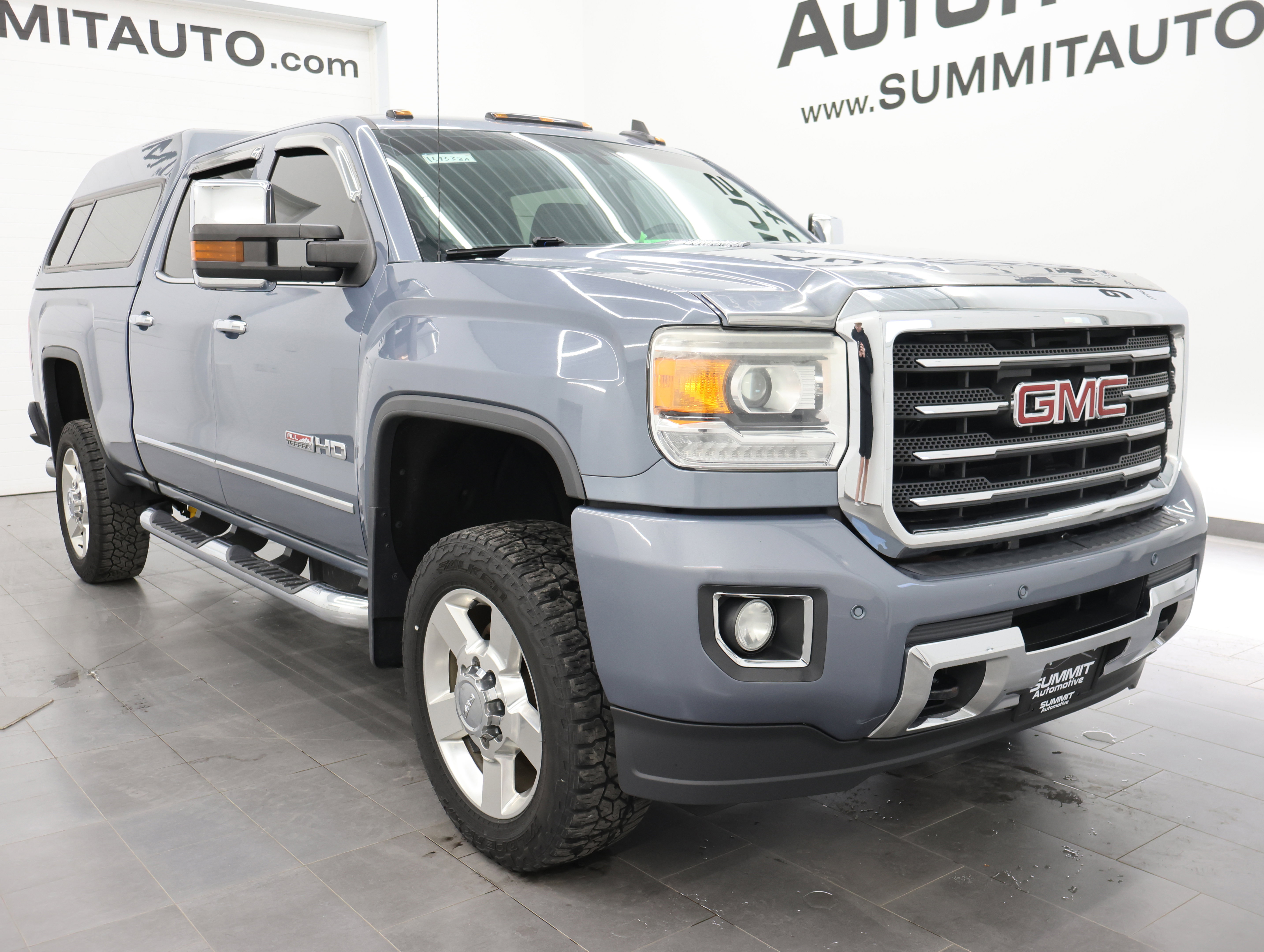 Used 2016 GMC Sierra 2500 SLT w/ All-Terrain HD Package AWD/4WD image 2
