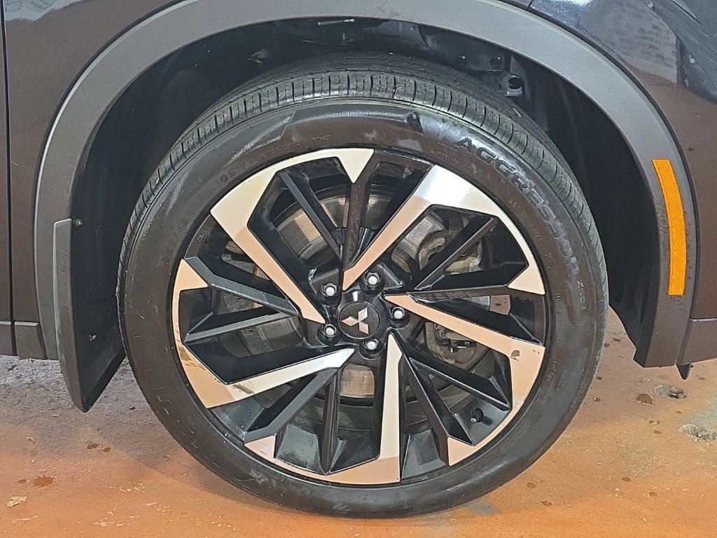 Used 2024 Mitsubishi Outlander SEL image 12