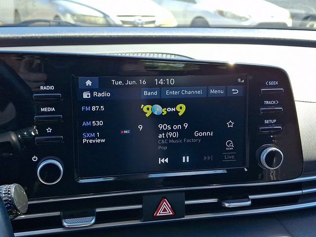 Certified 2022 Hyundai Elantra SEL w/ Convenience Package FWD image 23