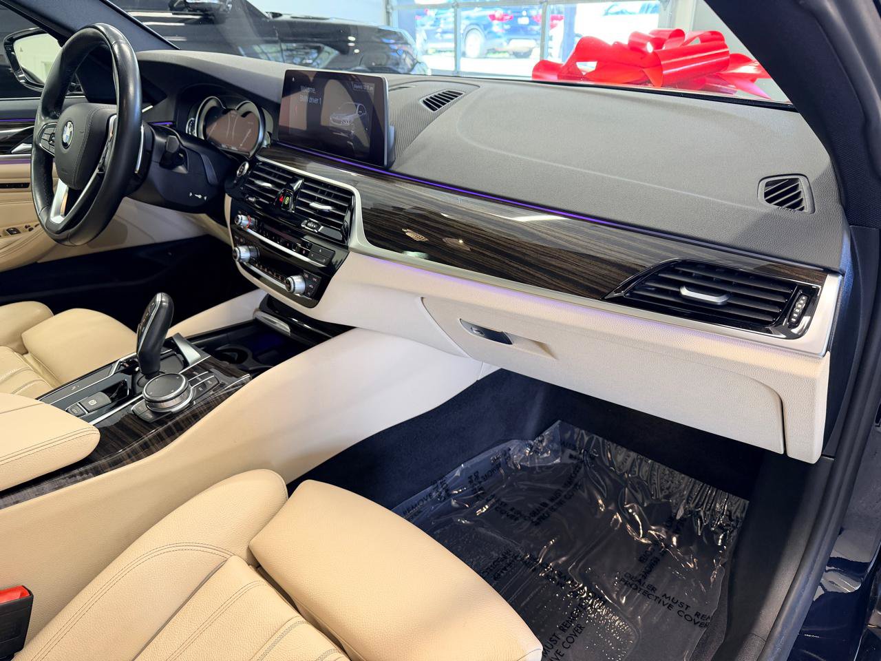 Used 2019 BMW 530i w/ Convenience Package RWD image 30