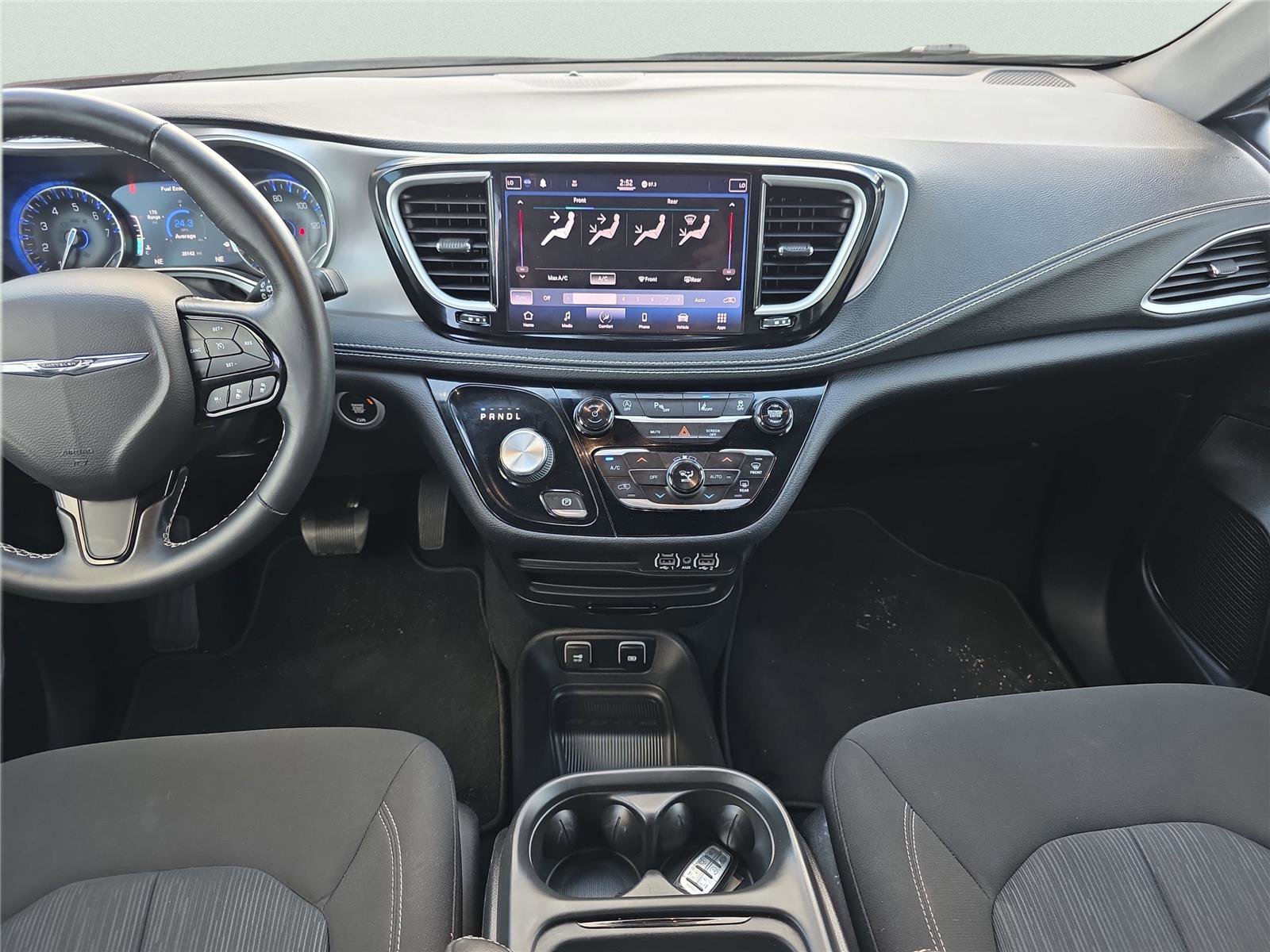 Used 2021 Chrysler Pacifica Touring w/ S Appearance Package image 15