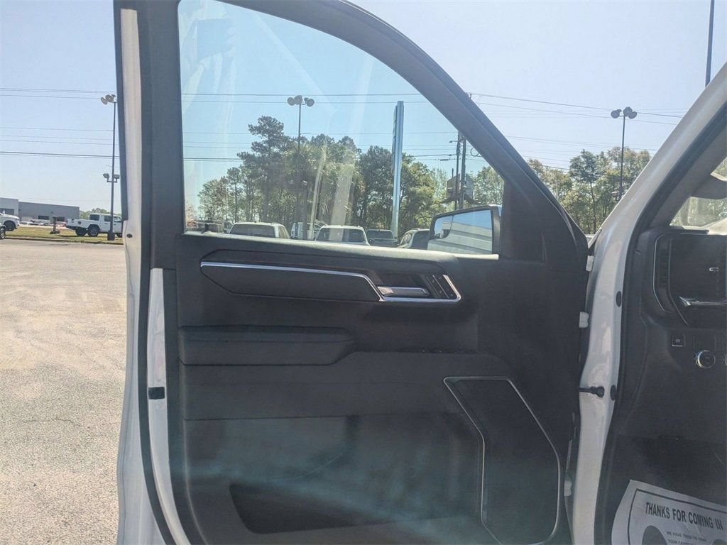 Used 2025 GMC Sierra 1500 SLT RWD image 12