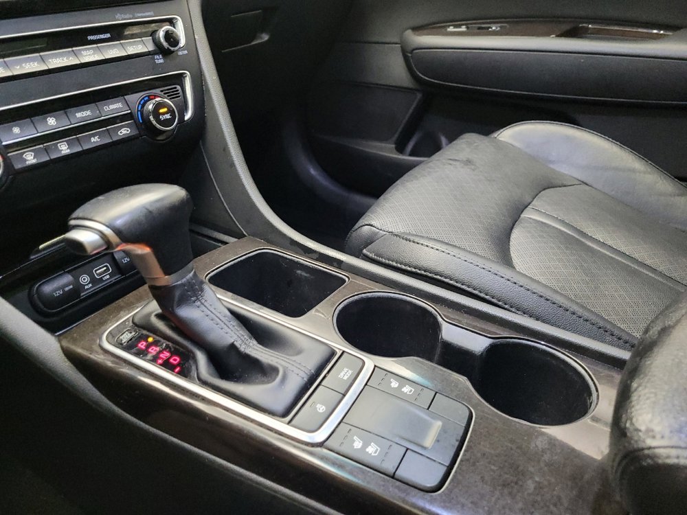 Used 2017 Kia Optima EX w/ Premium Package image 26