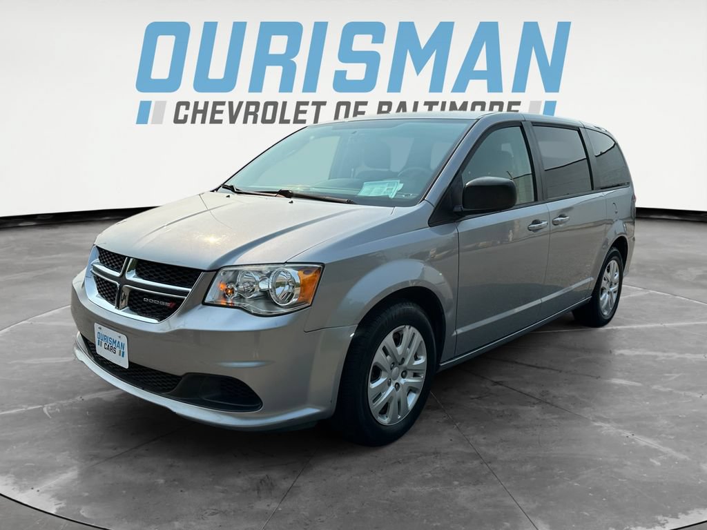 Used 2018 Dodge Grand Caravan SE w/ UConnect Hands-Free Group FWD image 2