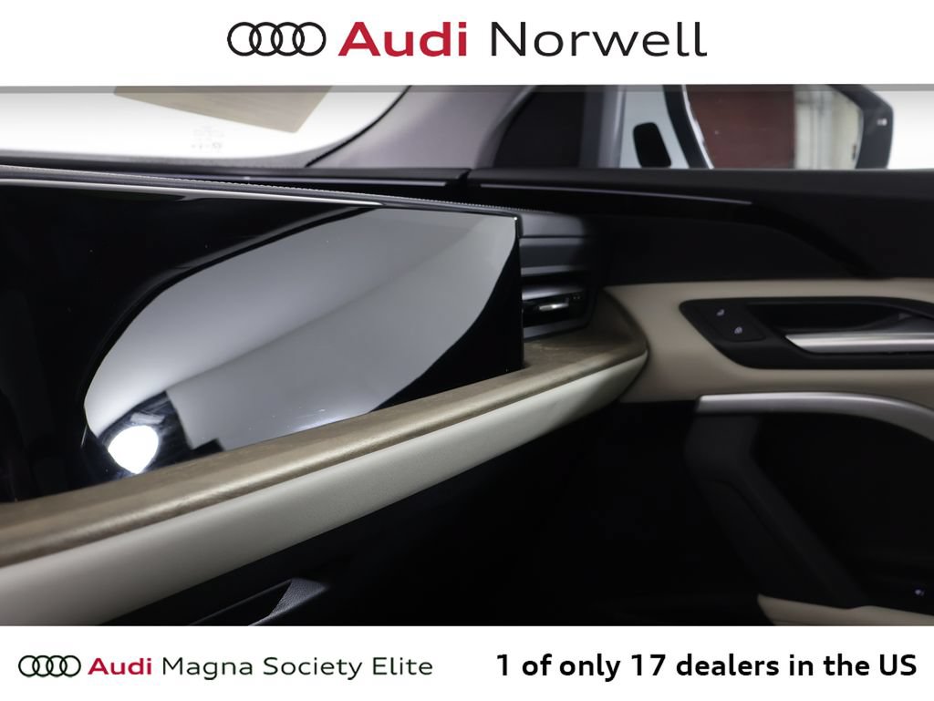 Used 2025 Audi Q5 Premium w/ Convenience Package AWD/4WD image 8