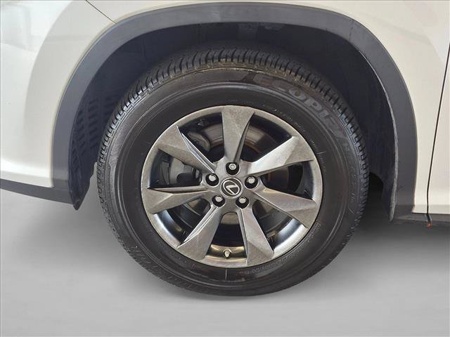 Used 2018 Lexus RX 350L FWD w/ Accessory Package image 22