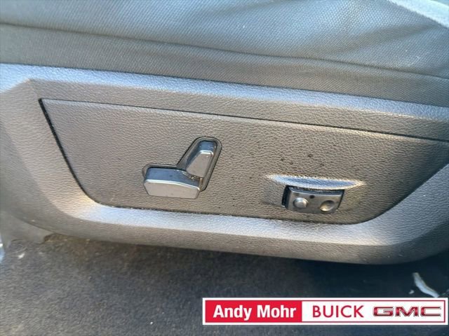 Used 2023 RAM 1500 Classic SLT w/ Protection Group image 29