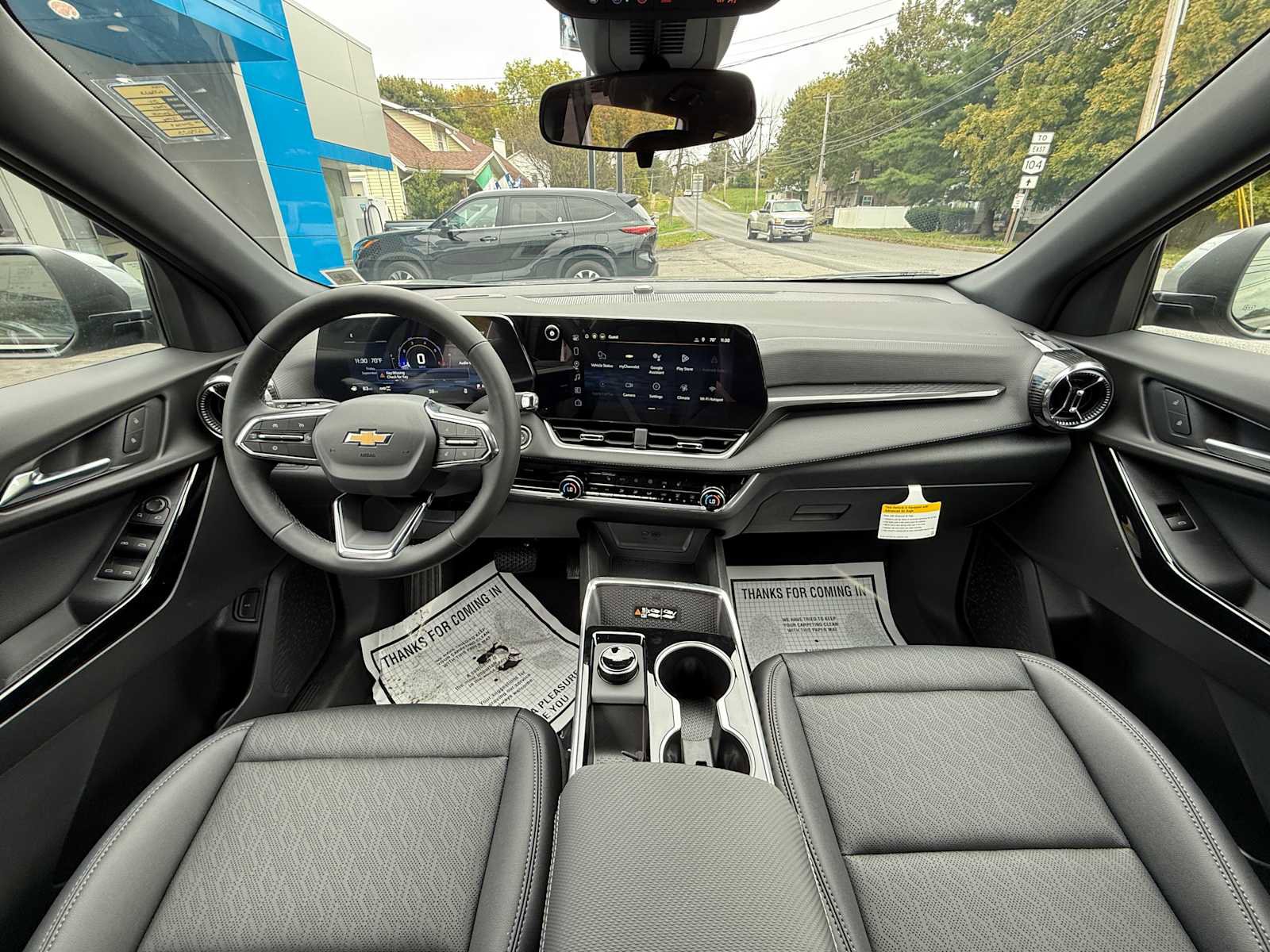 New 2026 Chevrolet Equinox LT w/ Convenience Package II image 10
