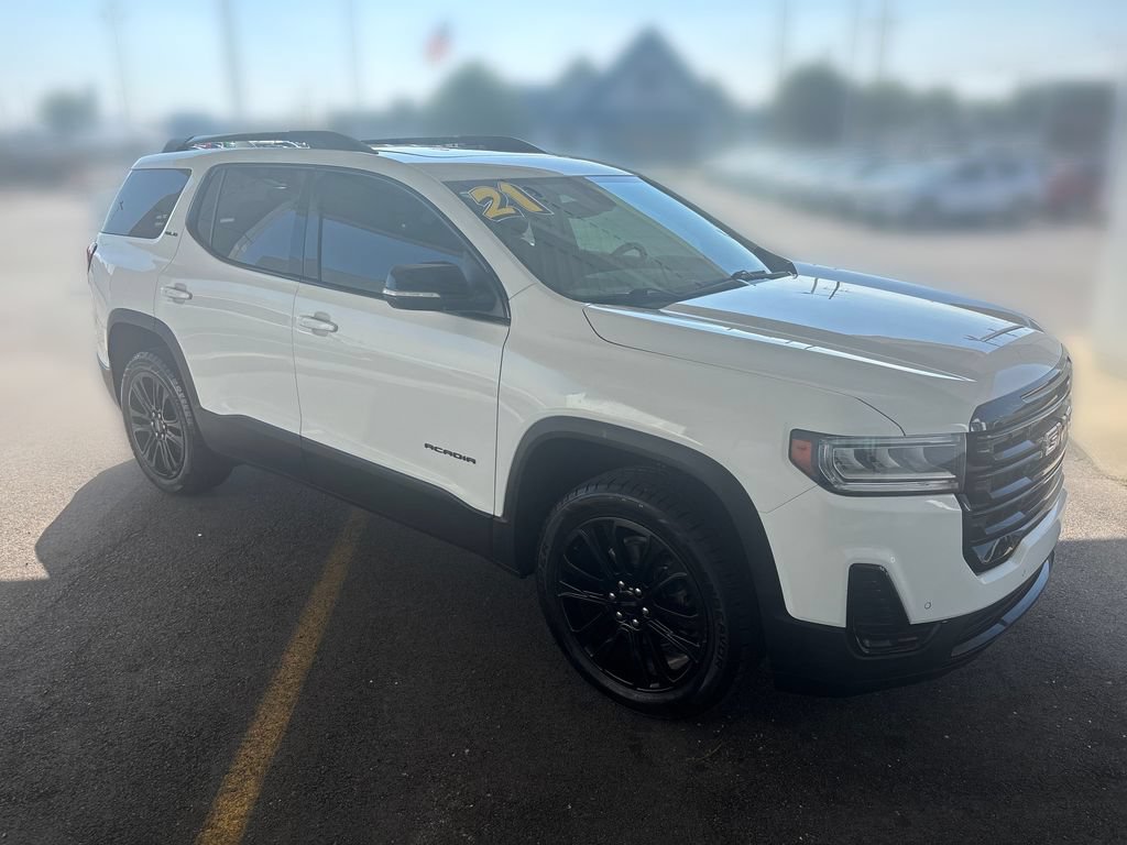 Used 2021 GMC Acadia SLE w/ Driver Convenience Package FWD image 11
