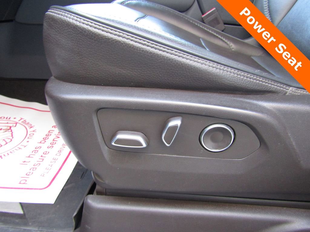 Used 2021 GMC Yukon Denali image 8