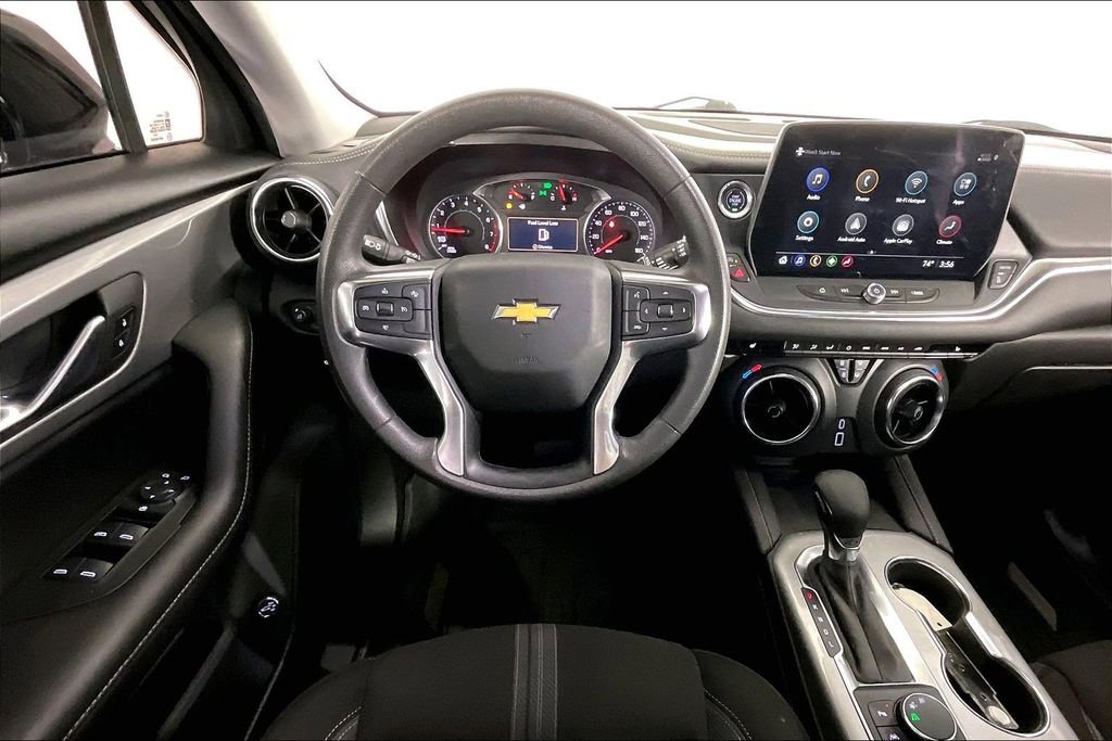 Used 2024 Chevrolet Blazer LT w/ Convenience Package FWD image 7