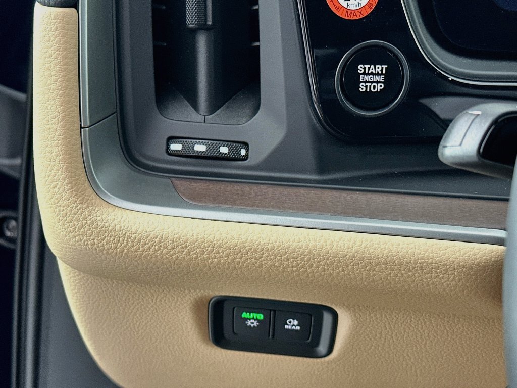 New 2027 Porsche Cayenne S AWD/4WD image 11