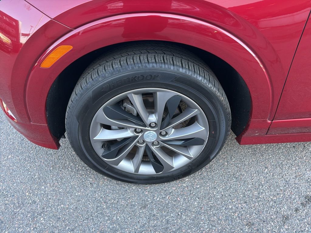 Used 2021 Buick Encore GX Select w/ Sport Touring Package image 10