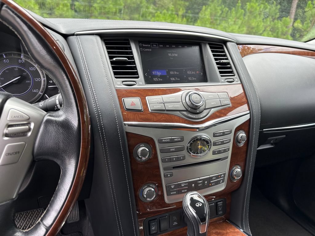 Used 2019 INFINITI QX80 Luxe w/ All-Season Package RWD image 19
