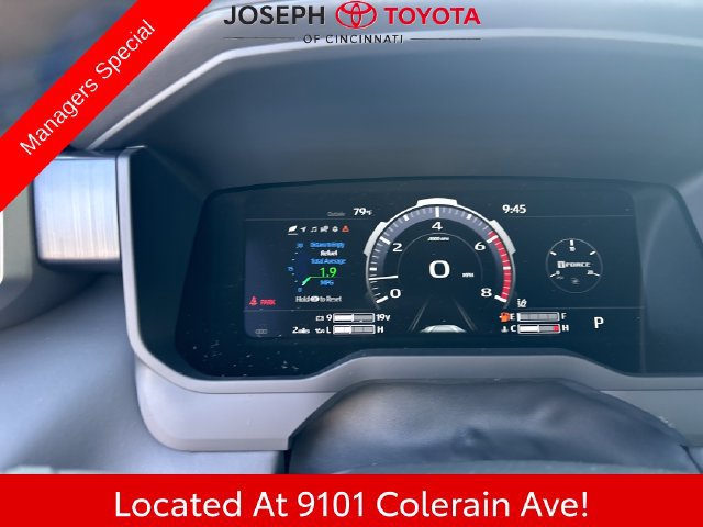 New 2026 Toyota Tundra Platinum w/ TRD Off-Road Package AWD/4WD image 17